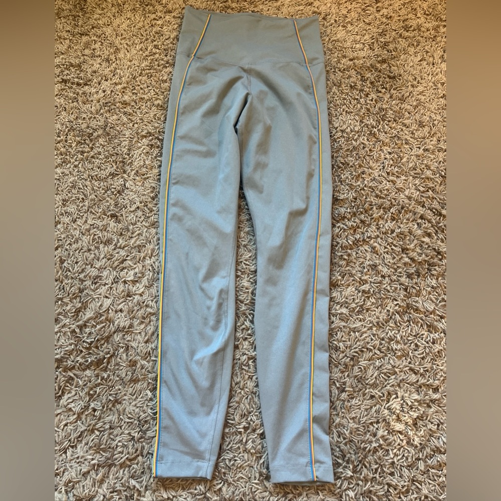 Nike rainbow seam leggings size small